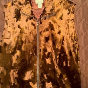 Jordan Women's Velvet Vest in Rich Brown